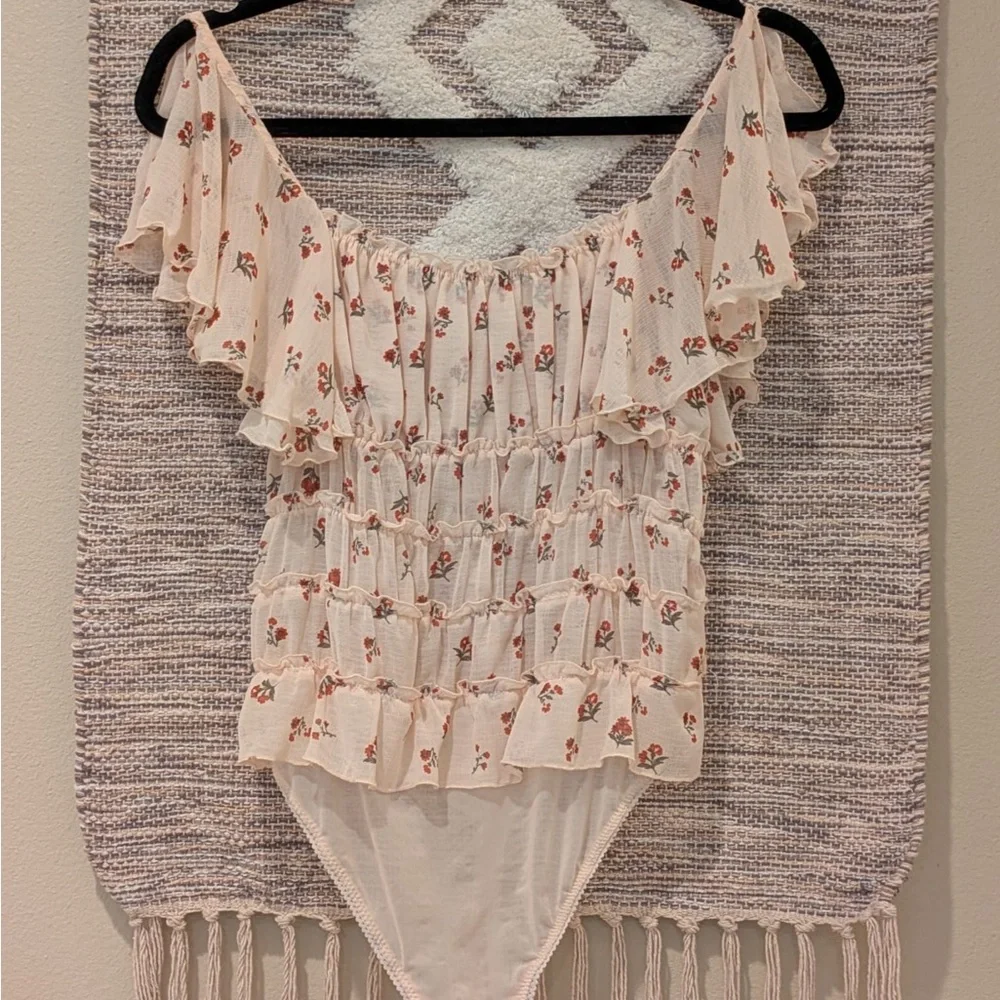 Free People Floral Ruffle body Suit- Cream - Picture 2 of 5